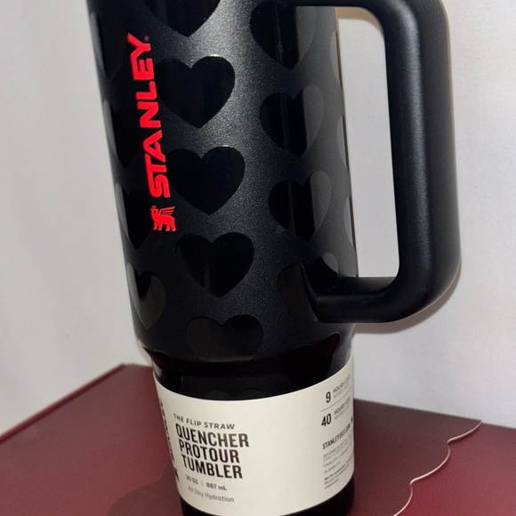 30 oz BLACK LOVELY Stanley quencher protour Valentine’s Day 2026 hearts w red - Picture 5 of 10